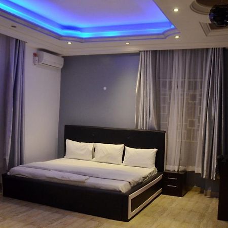 House X Hotel Abuja Eksteriør billede