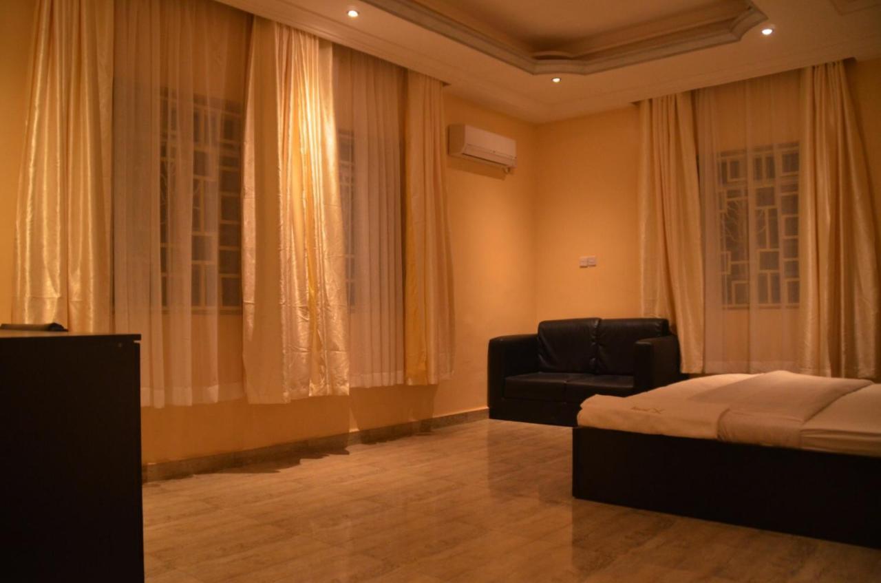 House X Hotel Abuja Eksteriør billede