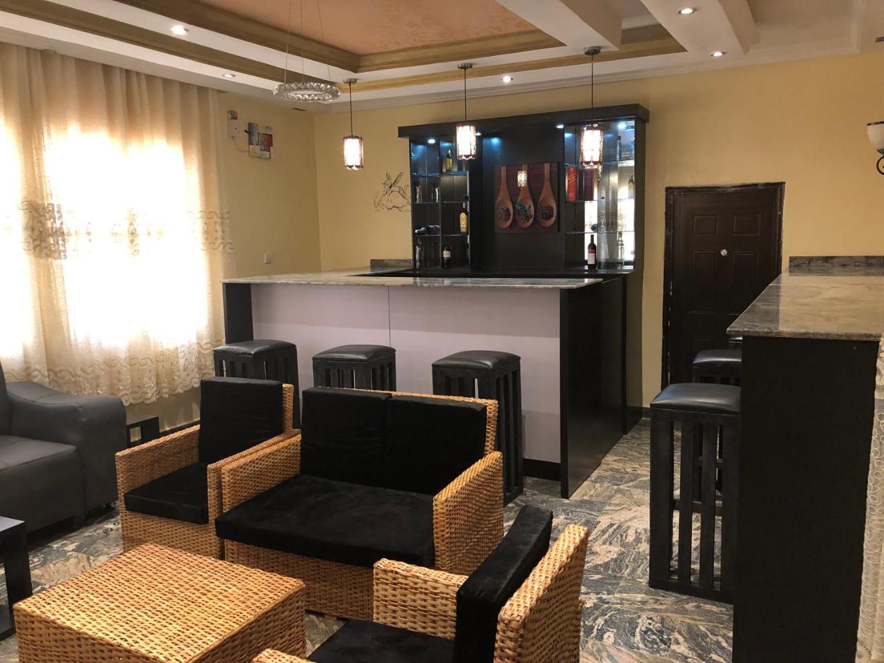 House X Hotel Abuja Eksteriør billede