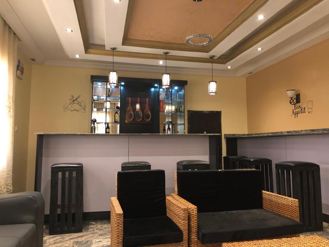 House X Hotel Abuja Eksteriør billede